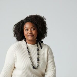 Elegant Black and Silver Beaded Necklace